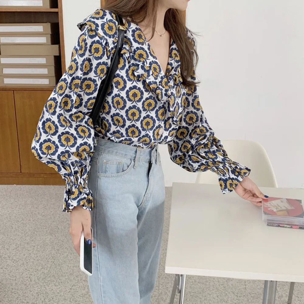 

Vintage Women Shirts Blouses Floral Ruffles Neck Lantern Sleeve Button Up Shirt Ruffles Plus Size Casual Tops