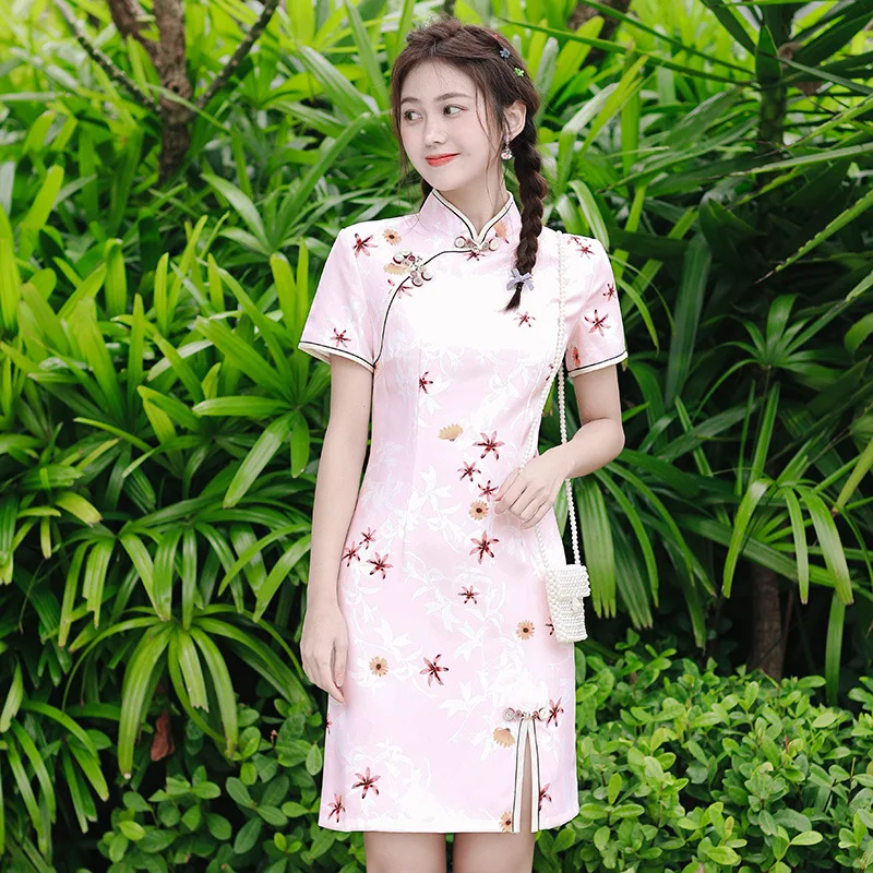 

Elegrant Floral Printed Short Sleeve Satin Cheongsam Traditional Chinese Dress Women Rayon Qipao Oriental Vintage Clothing 3XL