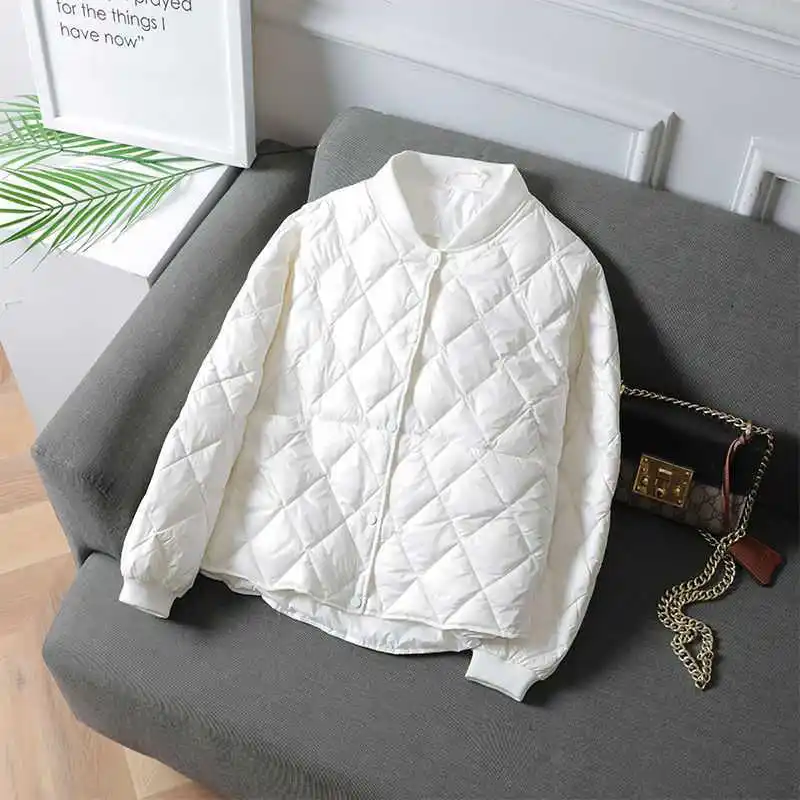 

Легкая куртка с подкладкой женская короткая осень-зима 2021 новый стиль Корейская тонкая свободная бейсбольная форма тонкое пальто