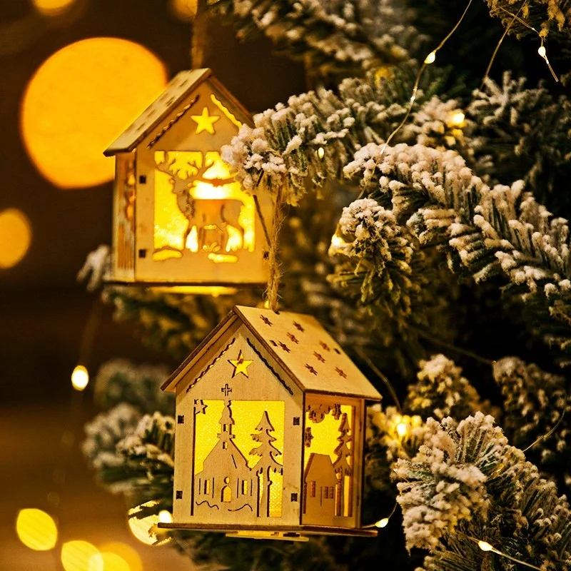 

9.5cm Christmas Gifts, Luminous Cabins, Event Parties, Christmas Tree Pendants, Children's Handmade Toys, Artificial Decorations