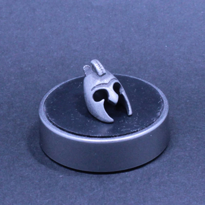 Сделай Сам EDC бусы на веревочке титановая сталь латунный нож Бусины Шлем Зонт