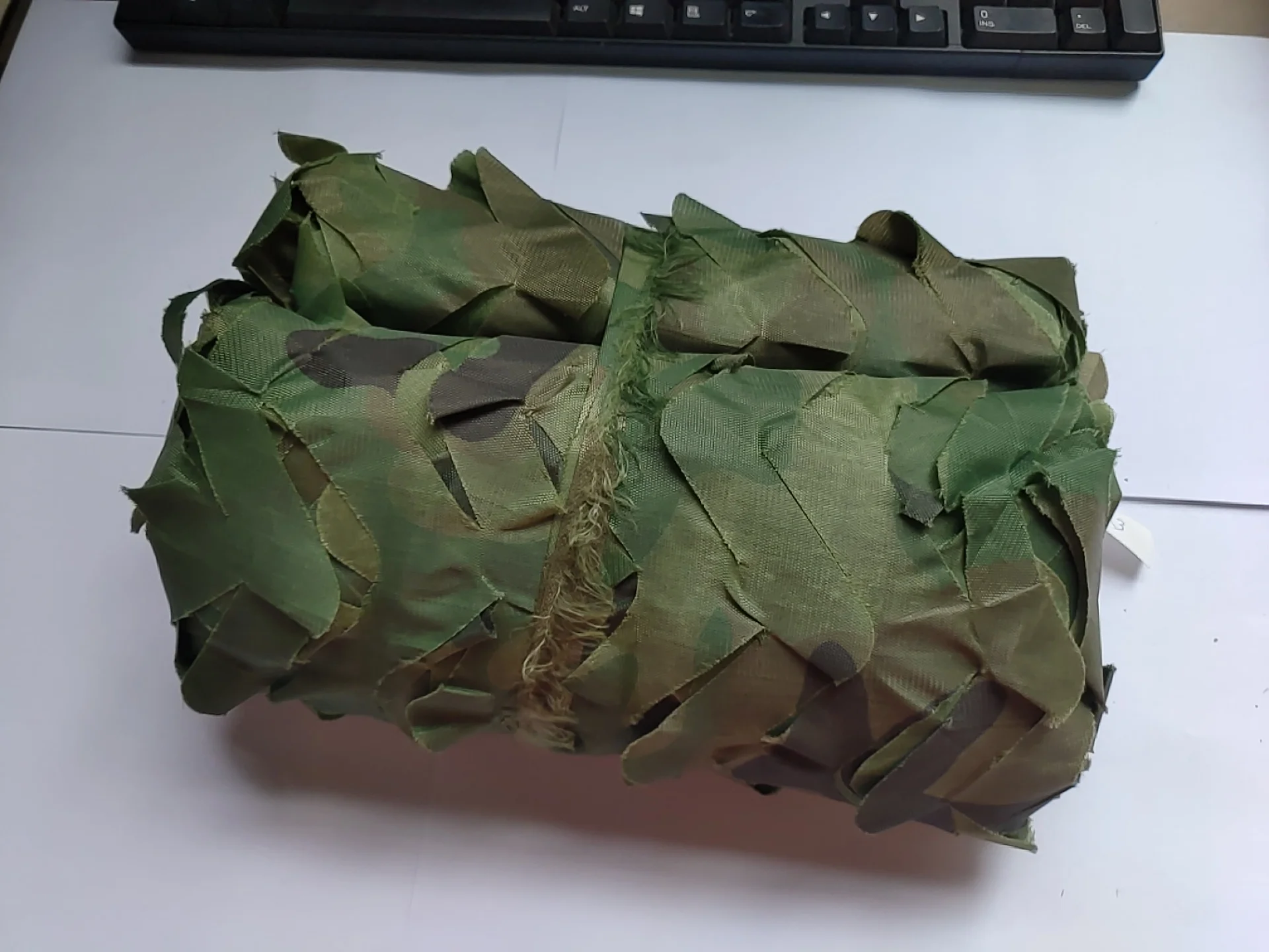 

NEW Outdoor Hunting Camouflage Woodland Jungle Camo Tarp Cover Car Sun Shelter Net Breathable Rainproof Camping Sun Shelter Tent