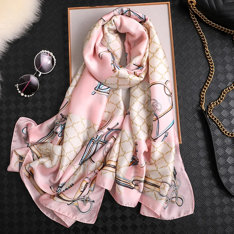 

2021 Spring New Women Bandana Sillk Scarf Shawls Laies Fashion Plaid Print Pashmina Wrap Female Foulard Neck Head Scarfs Hijabs