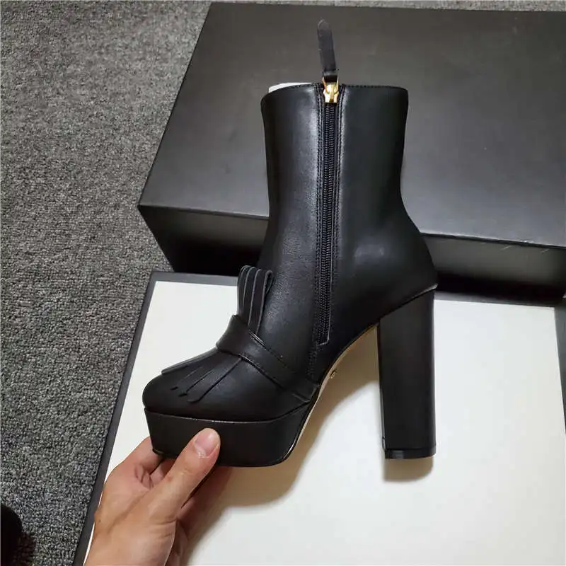 

Ollymurs New Platform Boots Women designer boots Desert Boot real leather coarse size 35-42 Winter shoes boots women