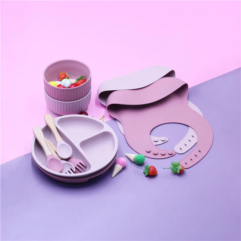 

Baby Silicone Feeding Tableware Set Children's Saliva Pocket Striped Bowl Plate Spoon Fork Kids Food Bowl Dinner Training Dishes