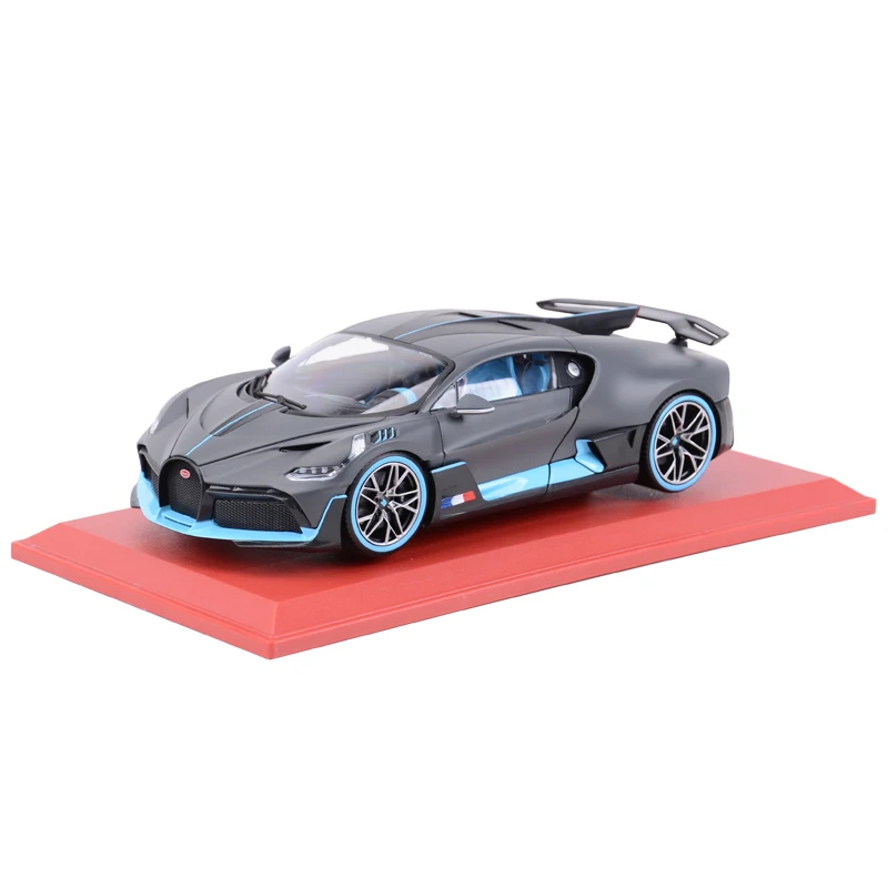 Bburago 1:18 Bugatti Divo спортивный автомобиль статическая литая модель сплава Модель автомобиля