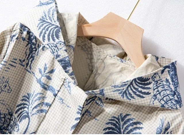 Женский плащ с капюшоном однобортное Свободное пальто мультяшным принтом и