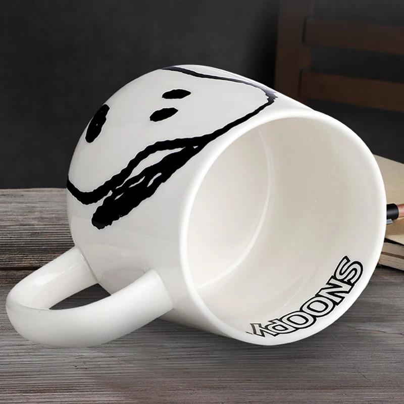 Мультяшная простая кофейная чашка Snoopy в японском стиле 301 400 мл керамическая