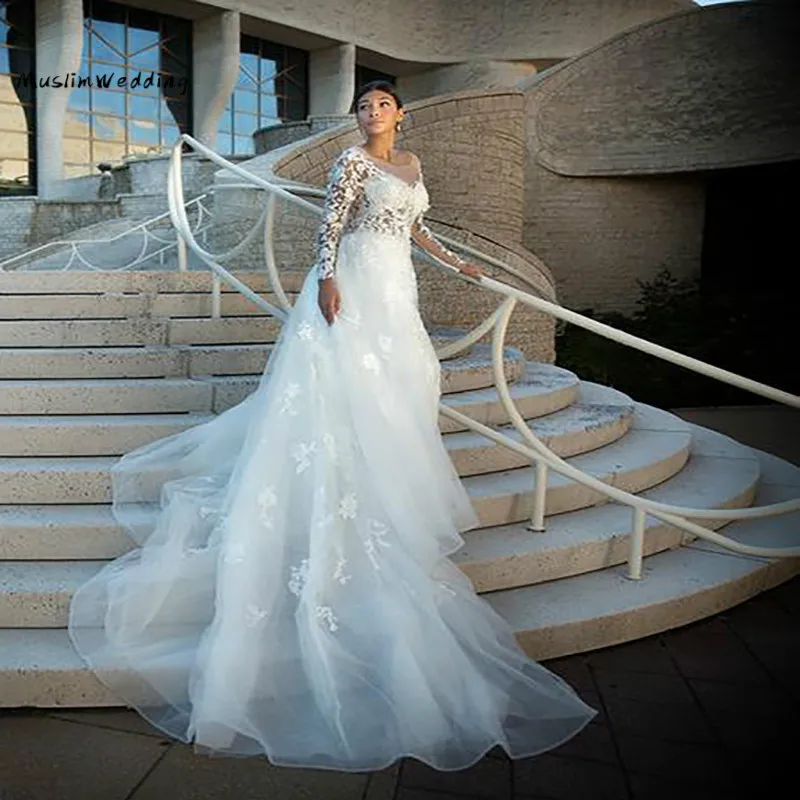 

Великолепное свадебное платье с юбкой-годе со съемным шлейфом, кружевное платье с длинным рукавом и воротником-иллюзией 2020, свадебное плать...