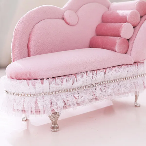 

Lace Sofa Jewelry Box Storage Box Display Stand, Used for Earrings, Necklaces, Home Desktop Decoration