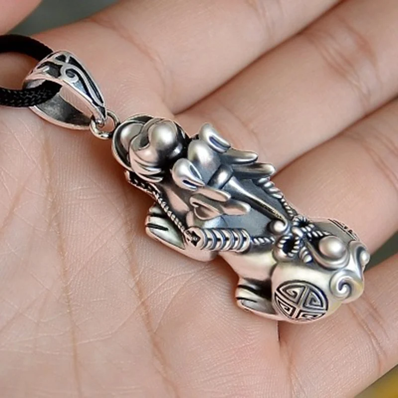 Подвеска символ пиксиу из настоящего серебра 990 пробы|Подвески| |