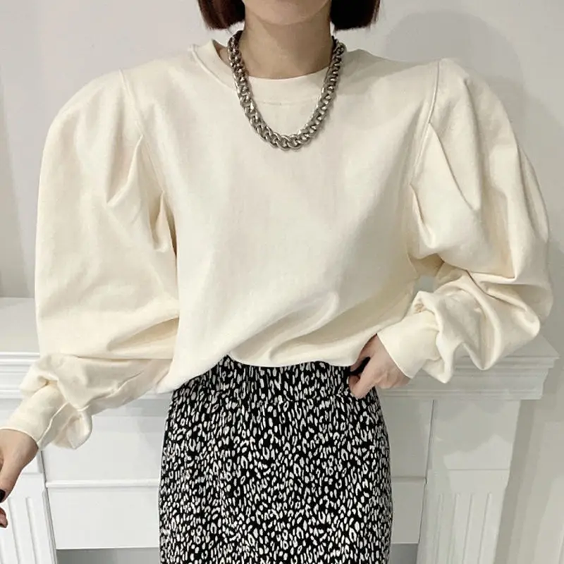 

Осенне-зимний мягкий кожаный белый Свободный Повседневный дизайн пузырьковый рукав утолщенный плюшевый свитер большого размера Женская мода