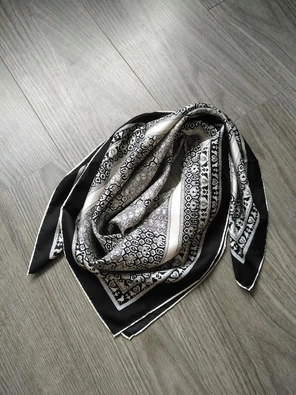 2019 Новое поступление модный бренд классический узор 100% шелк шарф 90*90 см