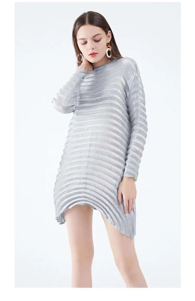 

HOT SELLING Miyake Fashionable fold in pure color half turtleneck long T-shirt IN STOCK