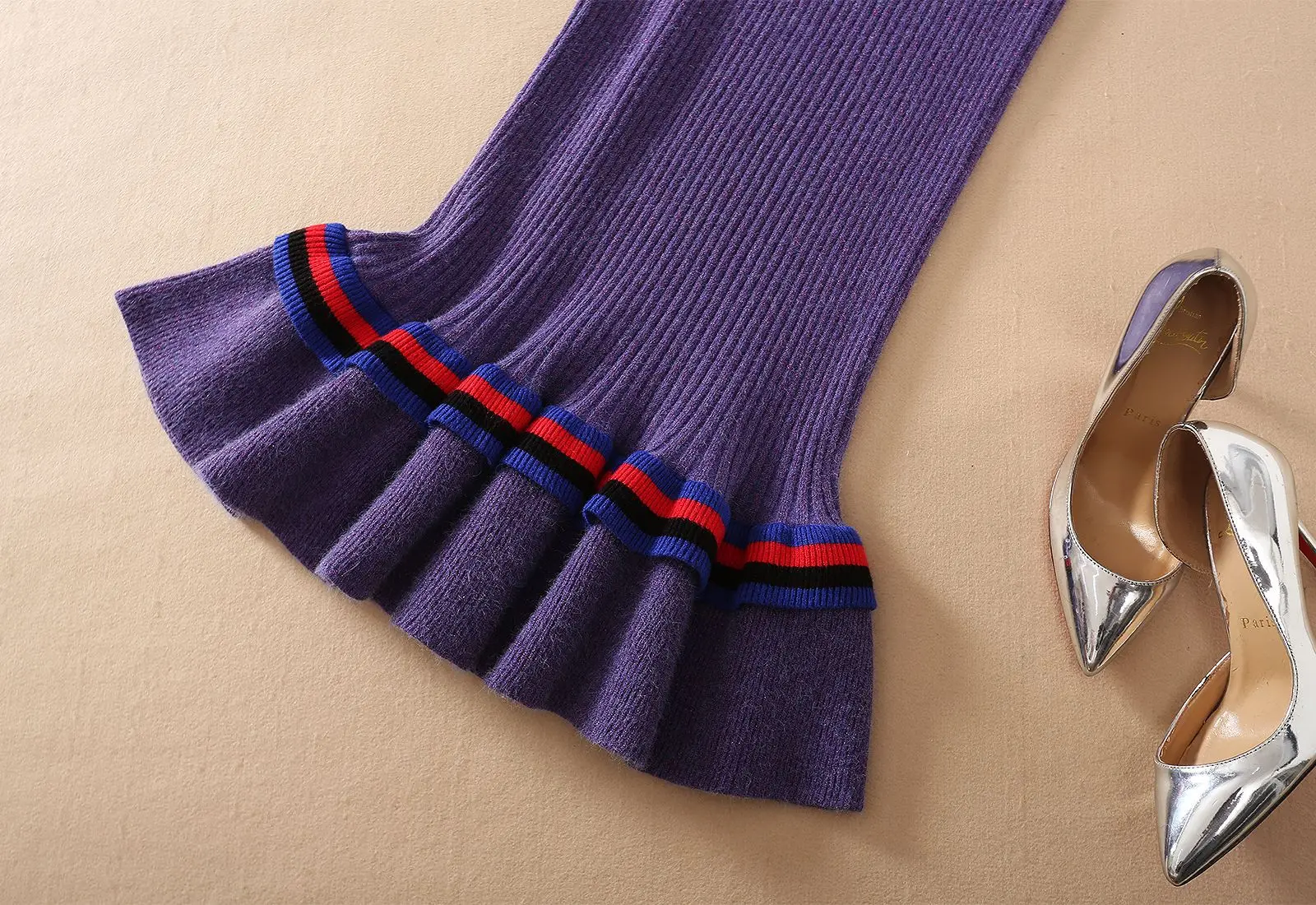 

European and American Women's Wear 2020 Winter New Style Long-sleeved Standneck Sweater Striped Skirt Fashion Knit Suit