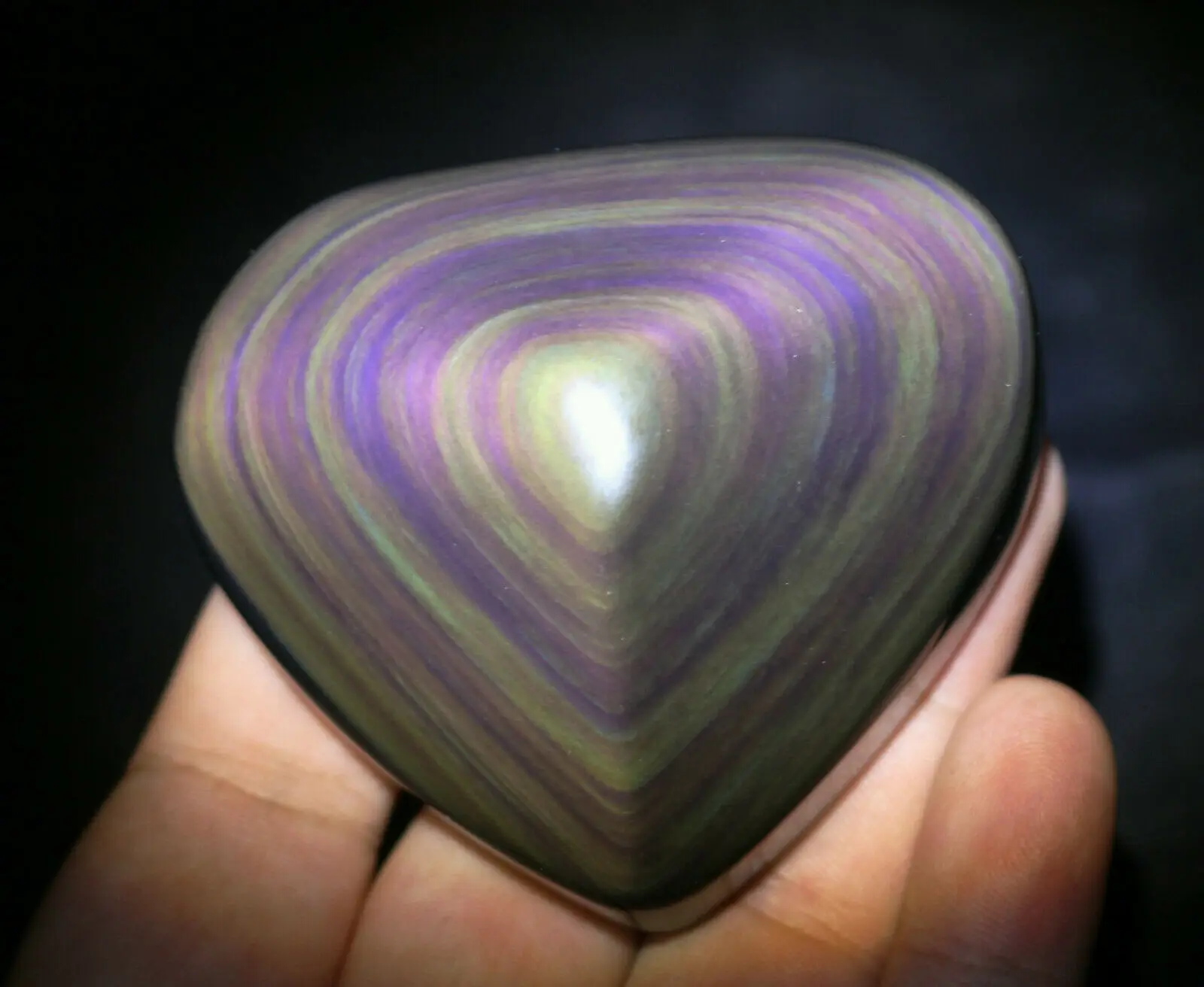 

Natural Cats Eye Obsidian Quartz Crystal Heart Shaped Healing