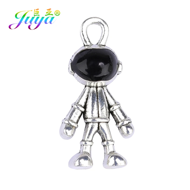 

Juya 5pcs/lot DIY Craft Anitique Silver Color Space Force Robot Astronaut Charms Pendant For Handicraft Gift Jewelry Making