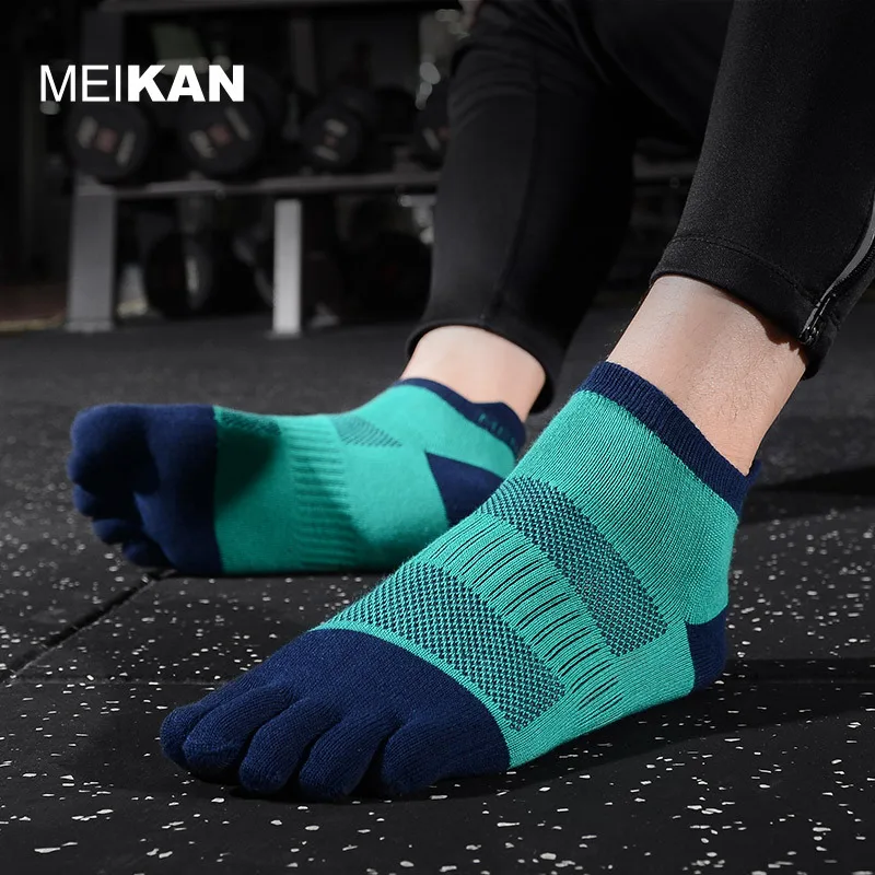 Men's and Women's Cotton 3 Pairs Per Set Breathable and Five-toed Socks Split Toe Socks Short Tube Five-toed Sports Yoga Socks