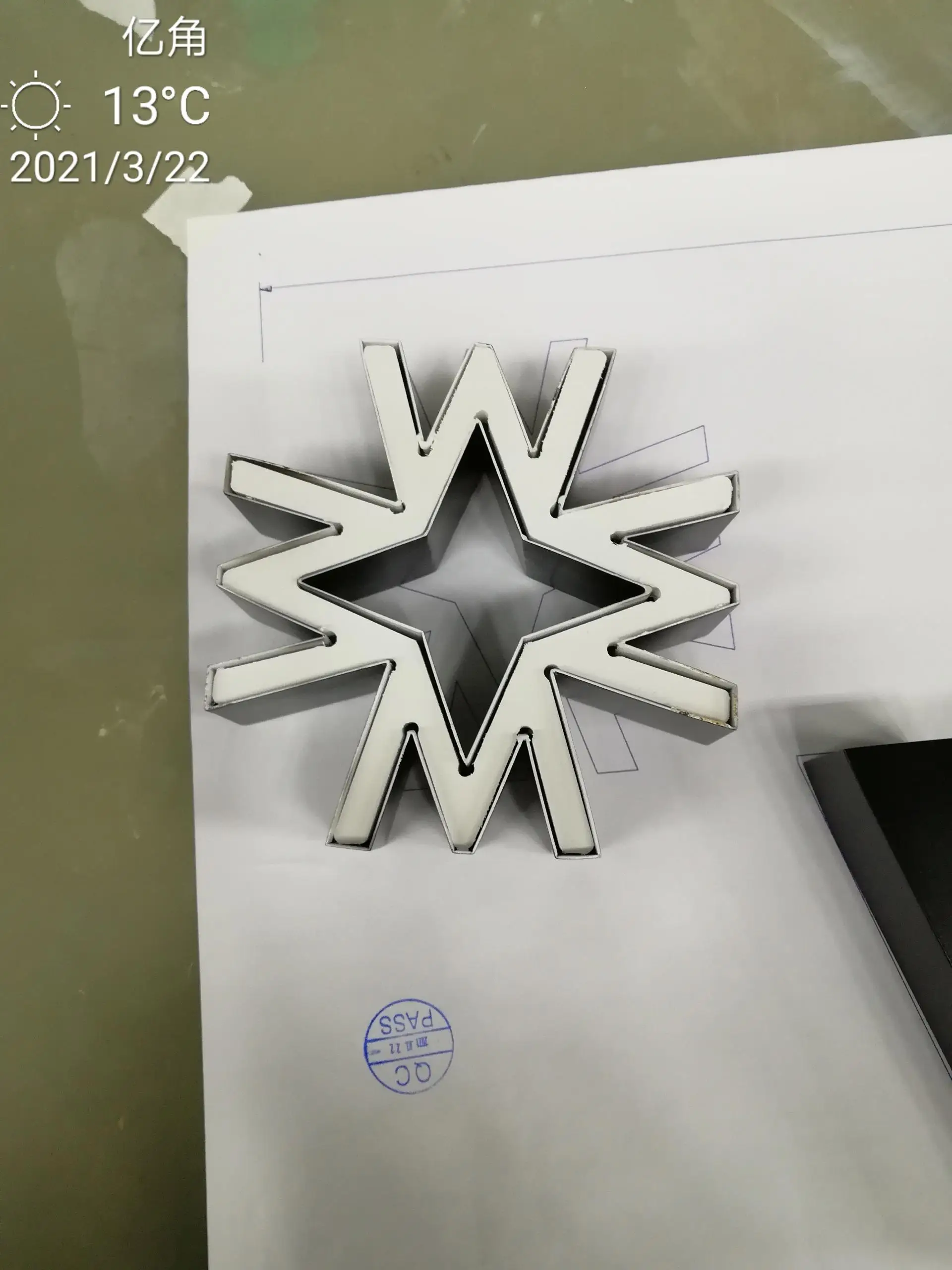 Индивидуальные видимые металлические буквы 3D рекламные вывески из нержавеющей