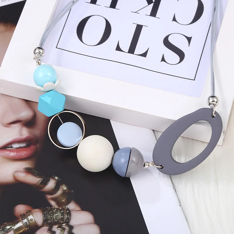 Женское длинное ожерелье с подвеской массивное геометрическое деревянными