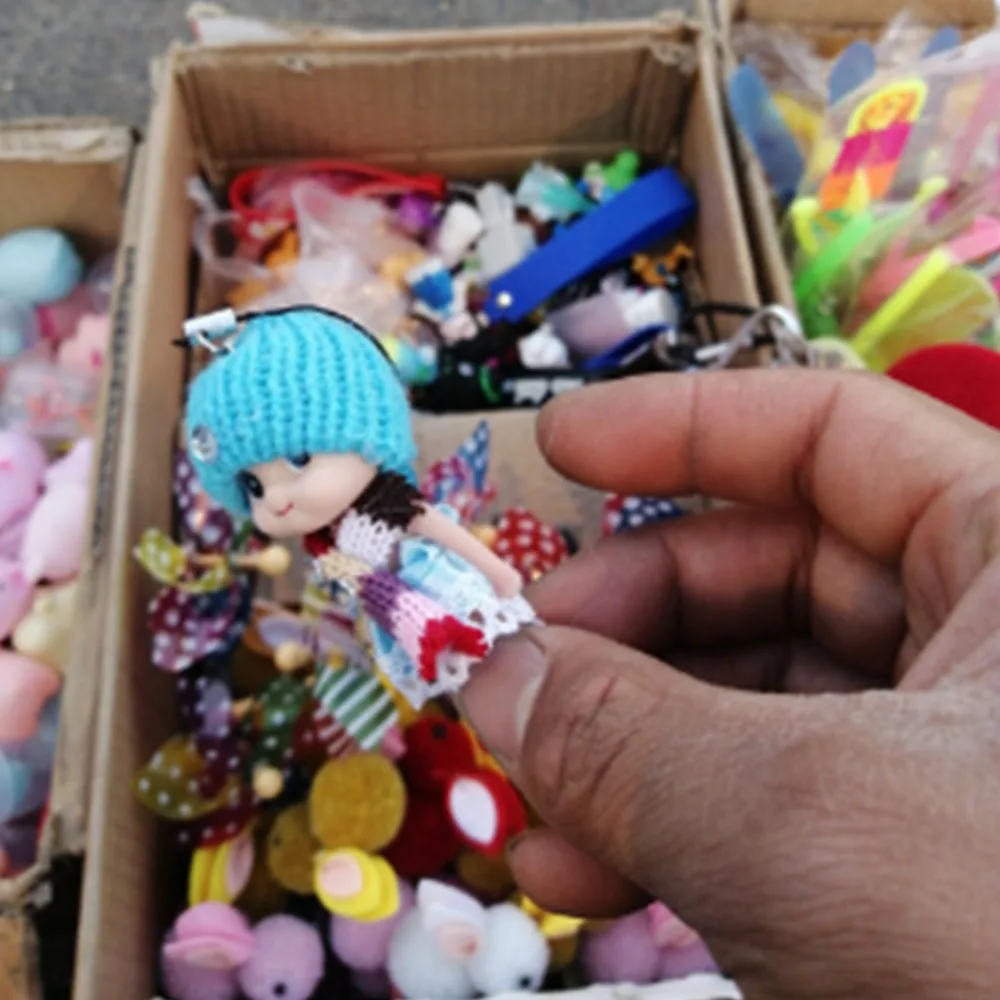 

50PCS Cute Fashion Kids Plush Dolls Keychain Soft Stuffed Toys Keyring Mini Plush Animals Key Chain Baby For Girls Women