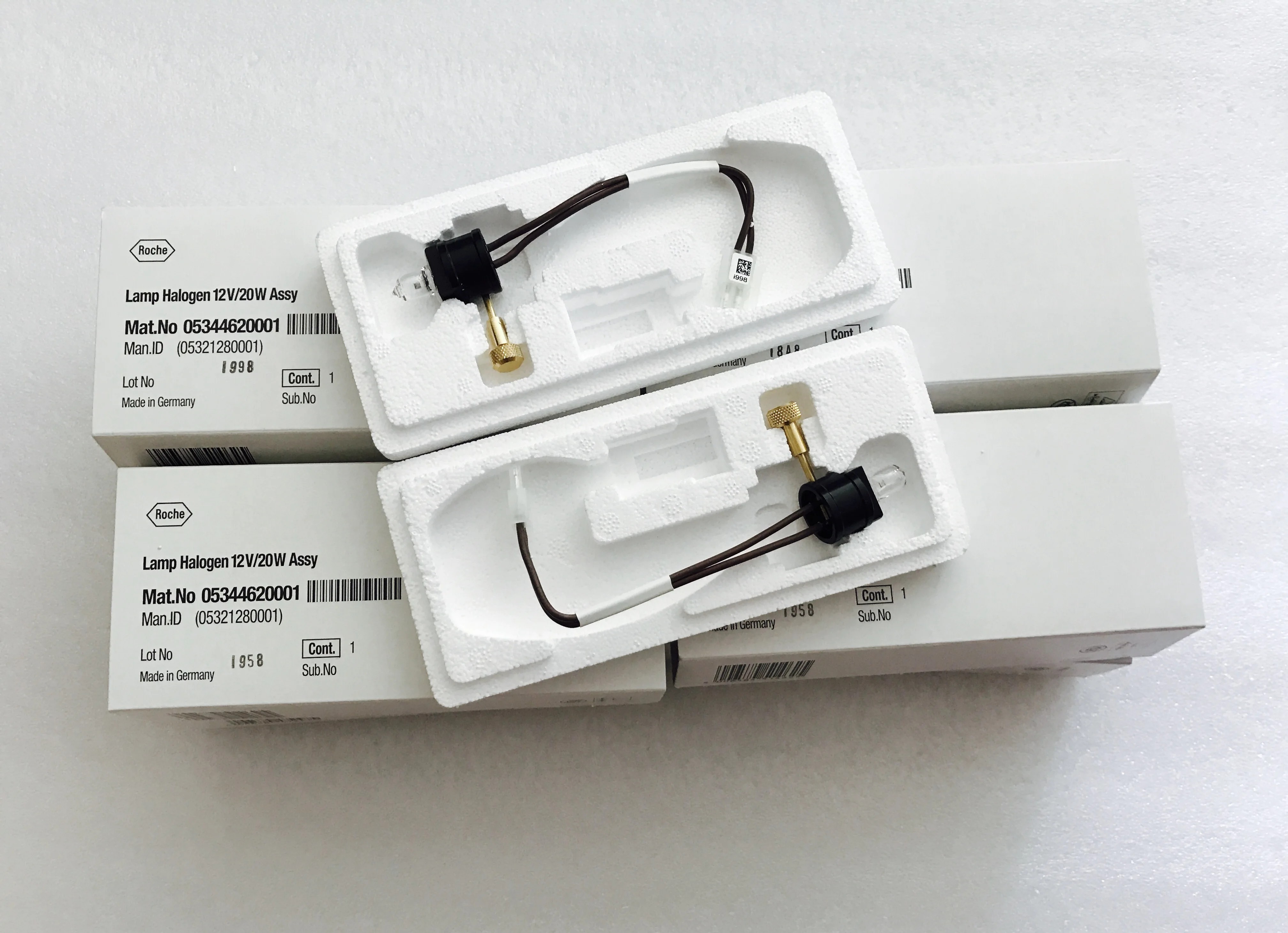 

8pcs Roche lamp Halogen 12V/20W Assy PN:05344620001 new,original