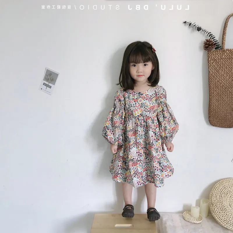 Весеннее модное платье принцессы с длинными рукавами и цветочным рисунком для