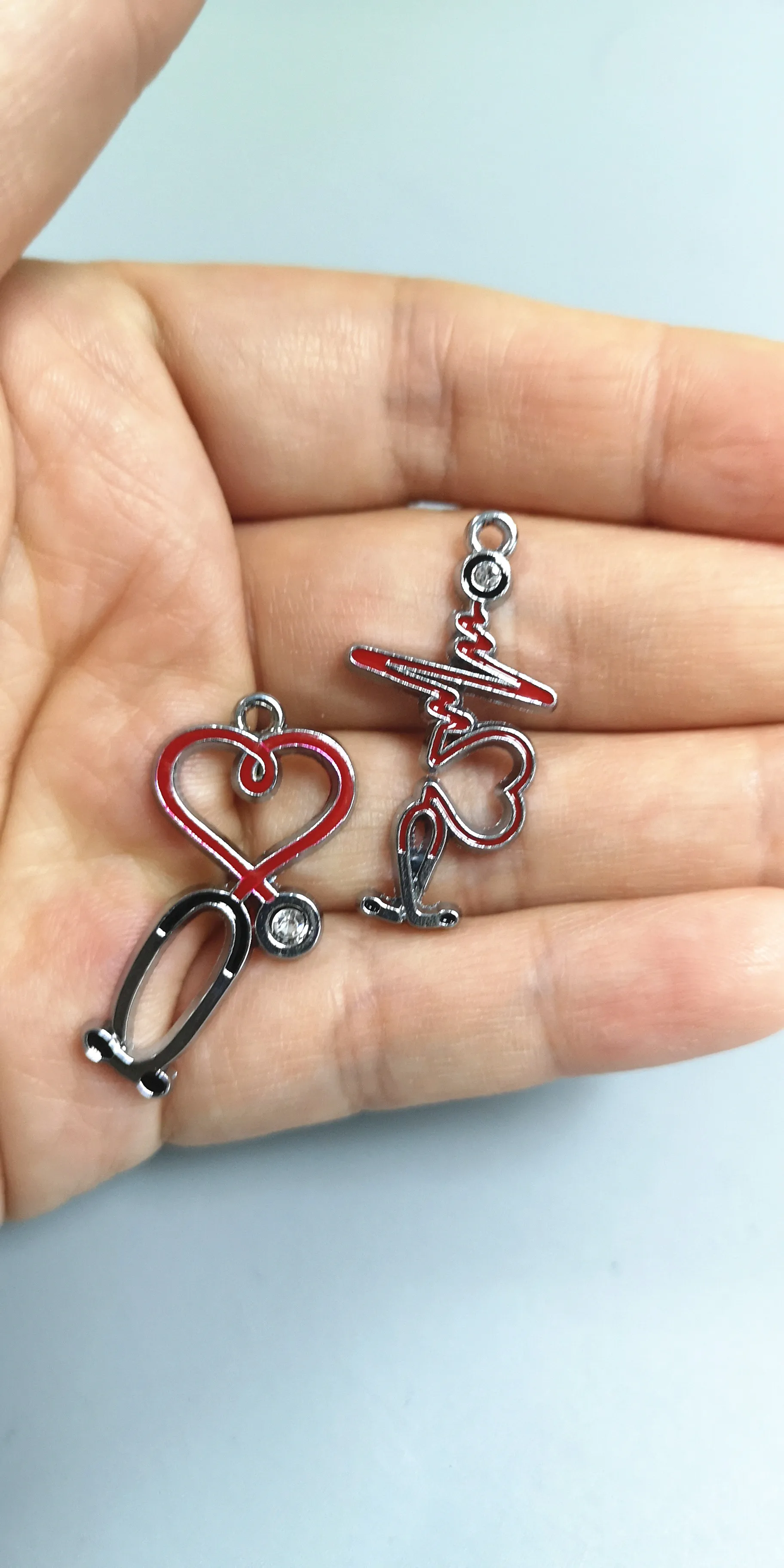 Цепочка для ключей сделай сам металлическая подвеска серого цвета с эмалью