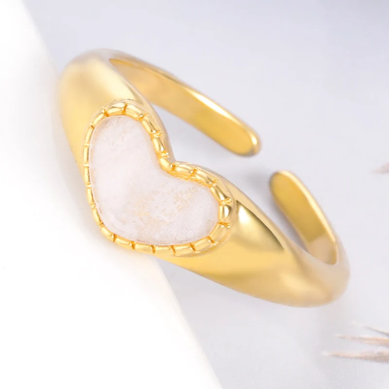 

Opal Jewelry New Colorful Rings for Women Glossy Dripping Love Heart Rings Peach Heart Ring Exquisite Wild Trend Jewelry Gift