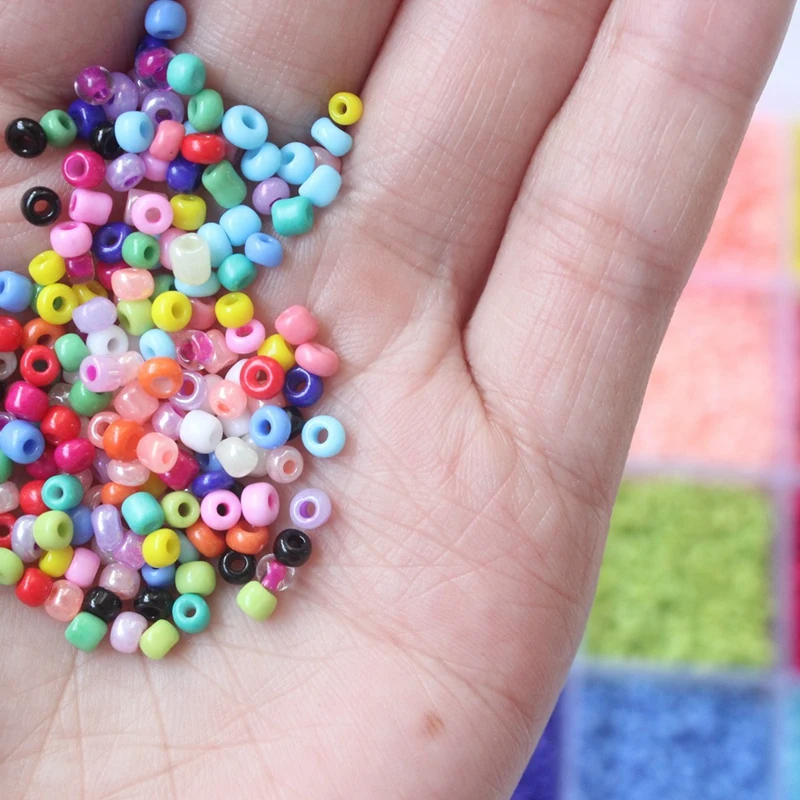 

4mm Charm Beads Glass Seed Bead Box Set Round Beads for DIY Bracelet Necklace Jewelry Making Accessories 20 Colors