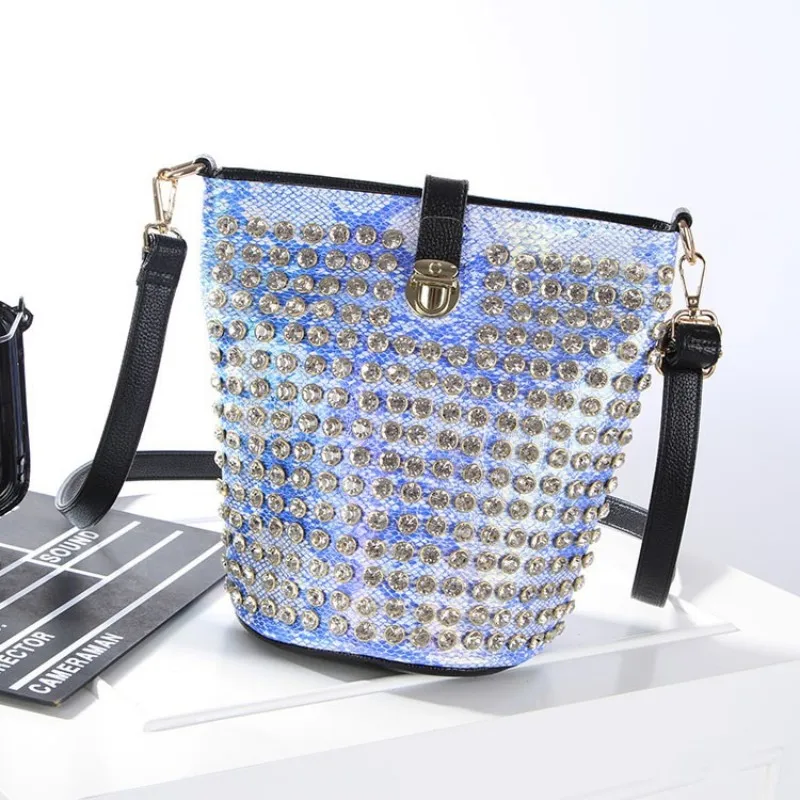

Famous Brand Diamond Crossbody Bag Women Office Bucket Bag High Capacity Multicolors Rhinestone Casual Shoulder Bags Female