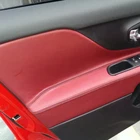 Мягкая кожаная накладка на дверной подлокотник для Jeep Renegade 2015 2016 2017 4 шт.компл. кожаная накладка на дверной подлокотник автомобиля