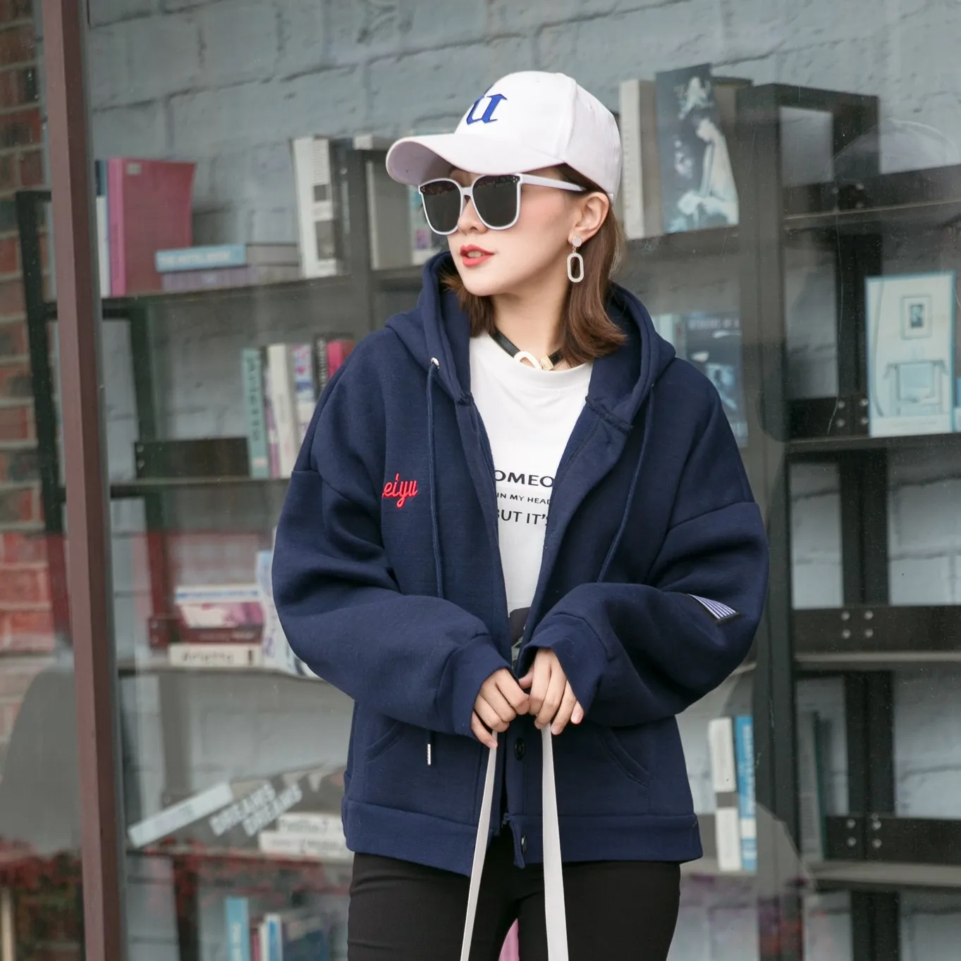 Повседневные толстовки размера плюс Осень-зима 2019 модная одежда свободного кроя