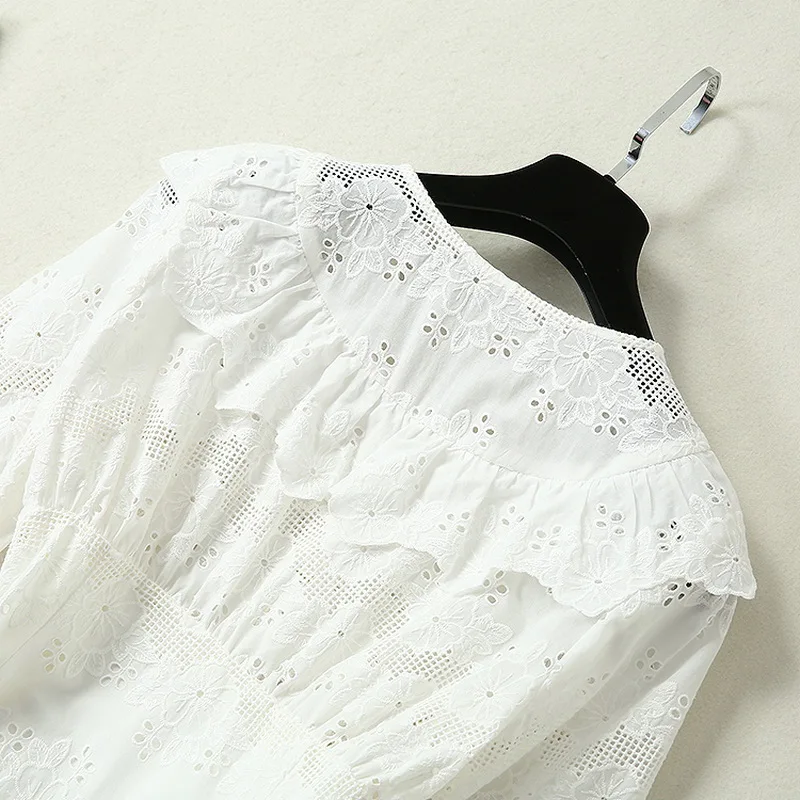 

2020 Autumn Fashion White Dress High Quality Ladies Allover Hollow Out Embroidery Long Sleeve A-Line White Dress Sweet Party