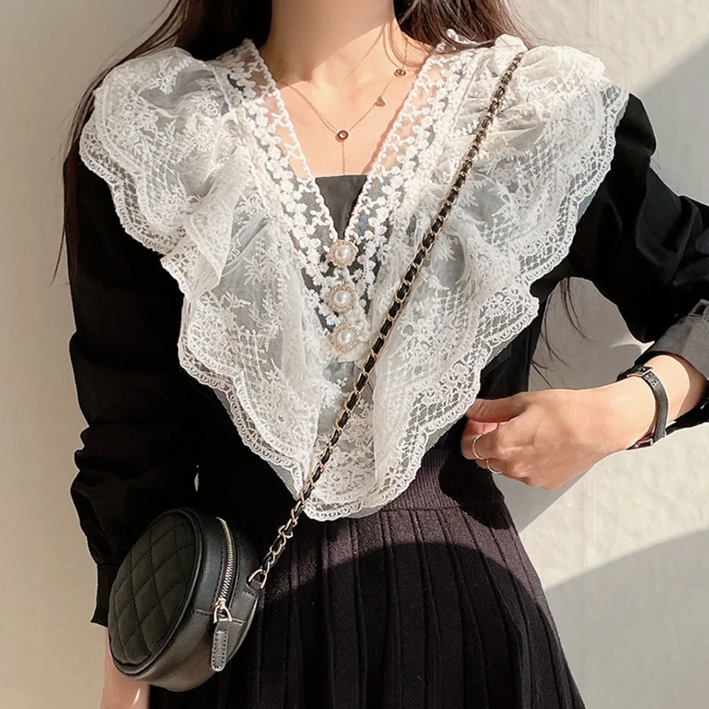 

2021 Korean Elegant Lace Patchwork Hook Flower Blouse Women Work Style Solid Blusas V Neck Long Sleeve Pullover Shirt Feminino