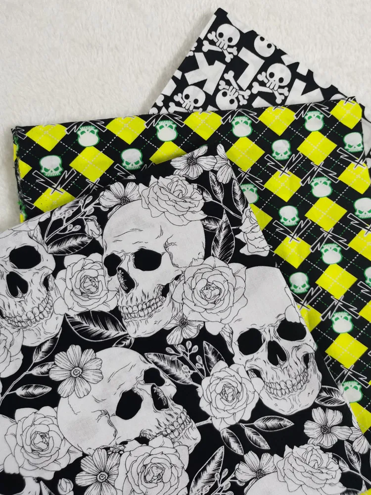 

Rose Skull Thin light Cotton Fabric 4pcs 25 x 24cm Punk cute Combine sewing Clothing Tissue Telas Textile Patchwork Bundle DIY