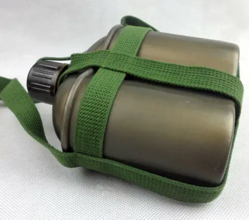 Tomwang201. Избыточная бутылка для воды из вьетнамской войны китайская столовая