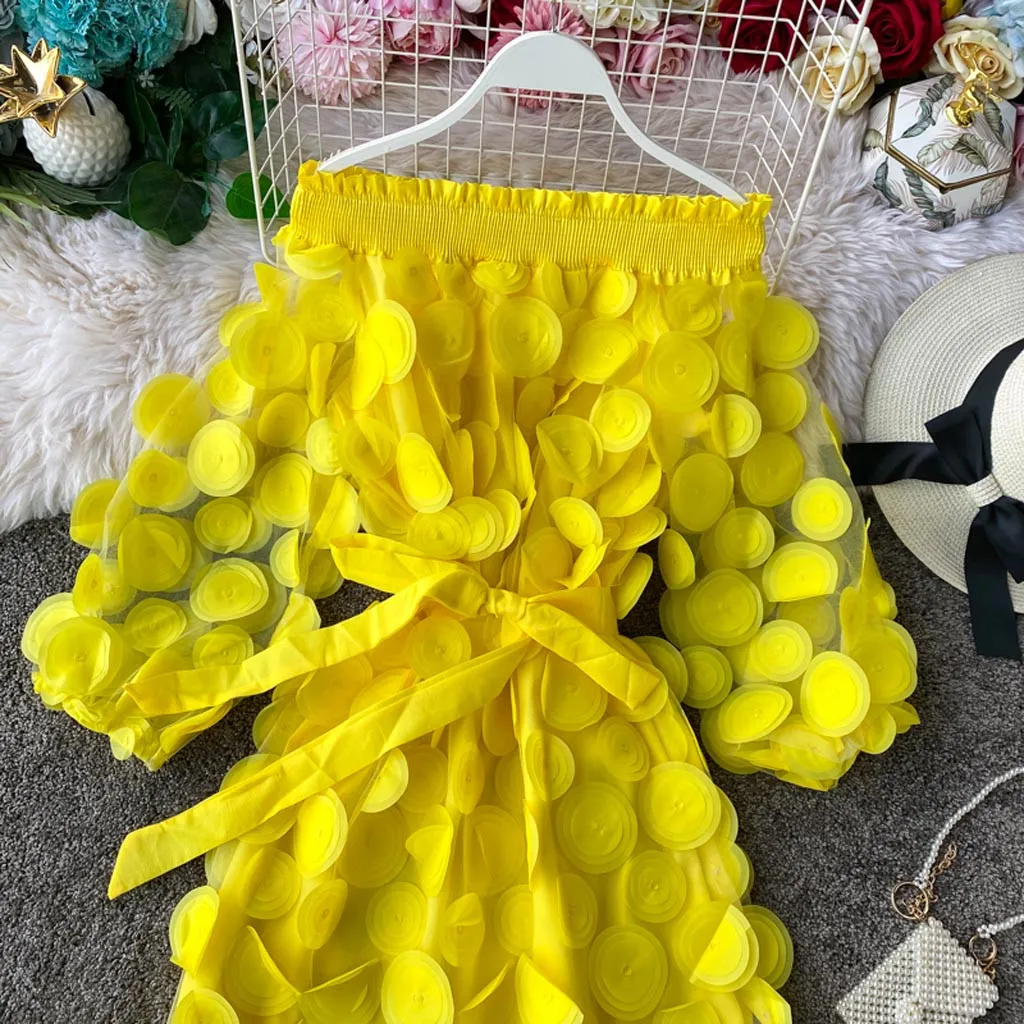 Сексуальное платье с открытыми плечами со сборками облегающее цветочным узором