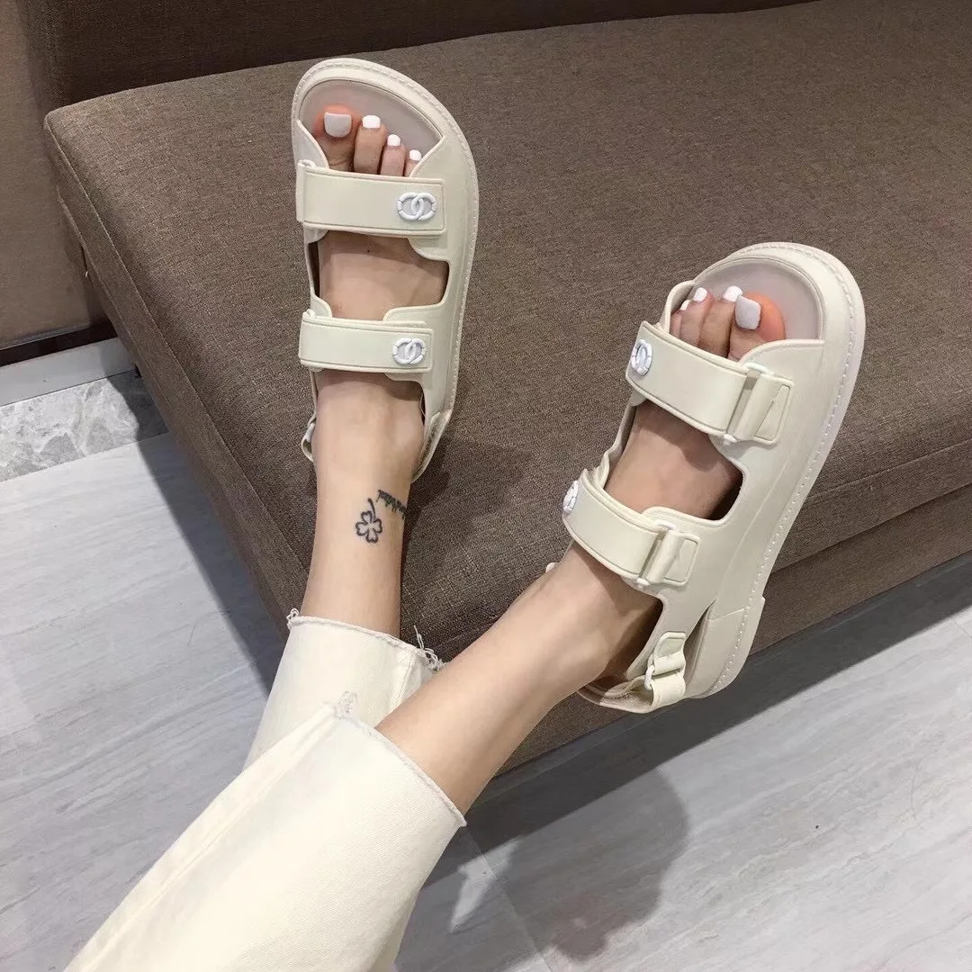 

DXFAN Hook&Loop Slingback Platform Designer Dad Sandals Women 2021 Summer Beach Buckle Strap Soft Chunky Heel Sports Shoes Women