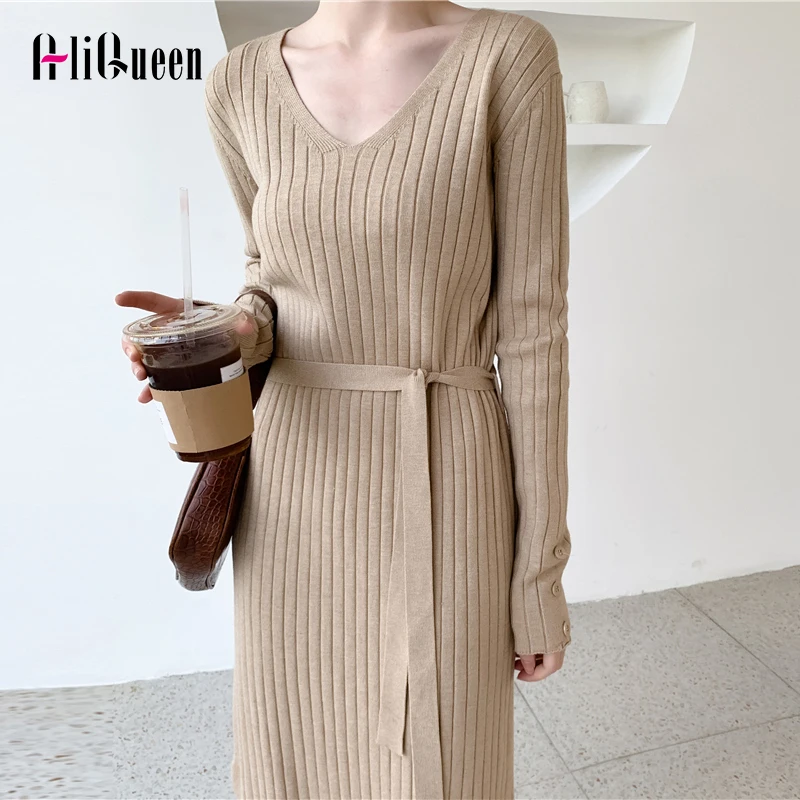 

Женское трикотажное платье-свитер с длинным рукавом и V-образным вырезом