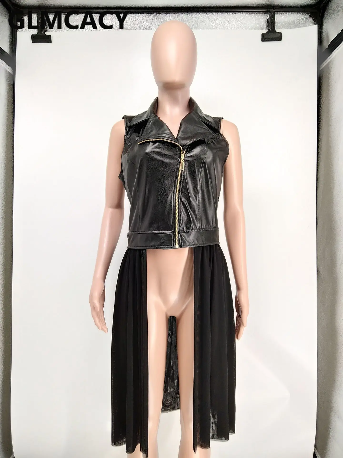 

Women Turn Down Collar Zipper Design Mesh Splicing Top PU Vest