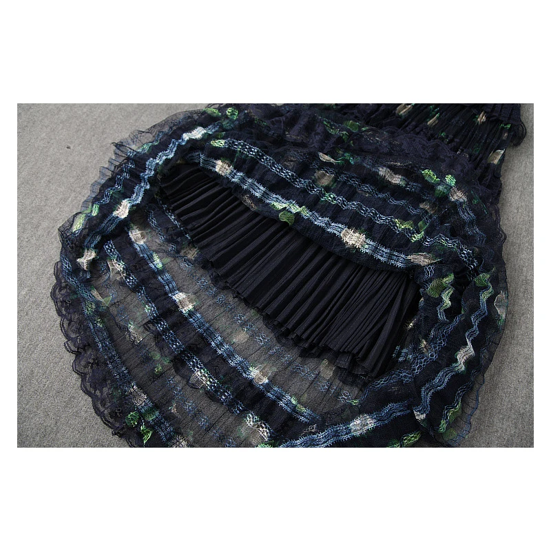 Дизайнерское длинное платье с автопортретом элегантное кружевное лоскутное