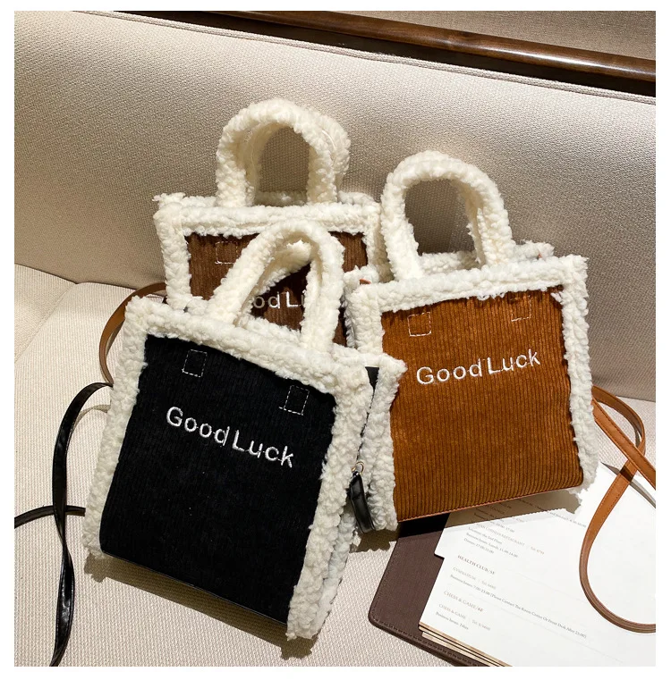

2020 Women's Bag Autumn Winter Plush 2020 Fashionable New Style Messenger Bag Net Red Gas Handbag