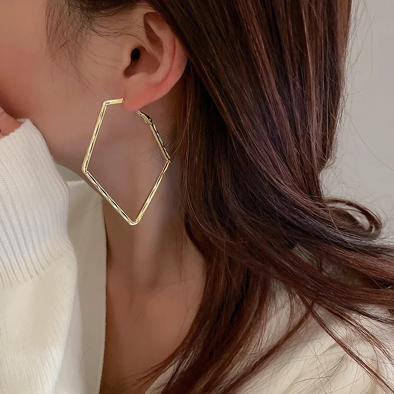 

New Simple Exaggerated Pentagon Irregular Big Hoop Earrings For Women Europe And America Statement Geometric Earings