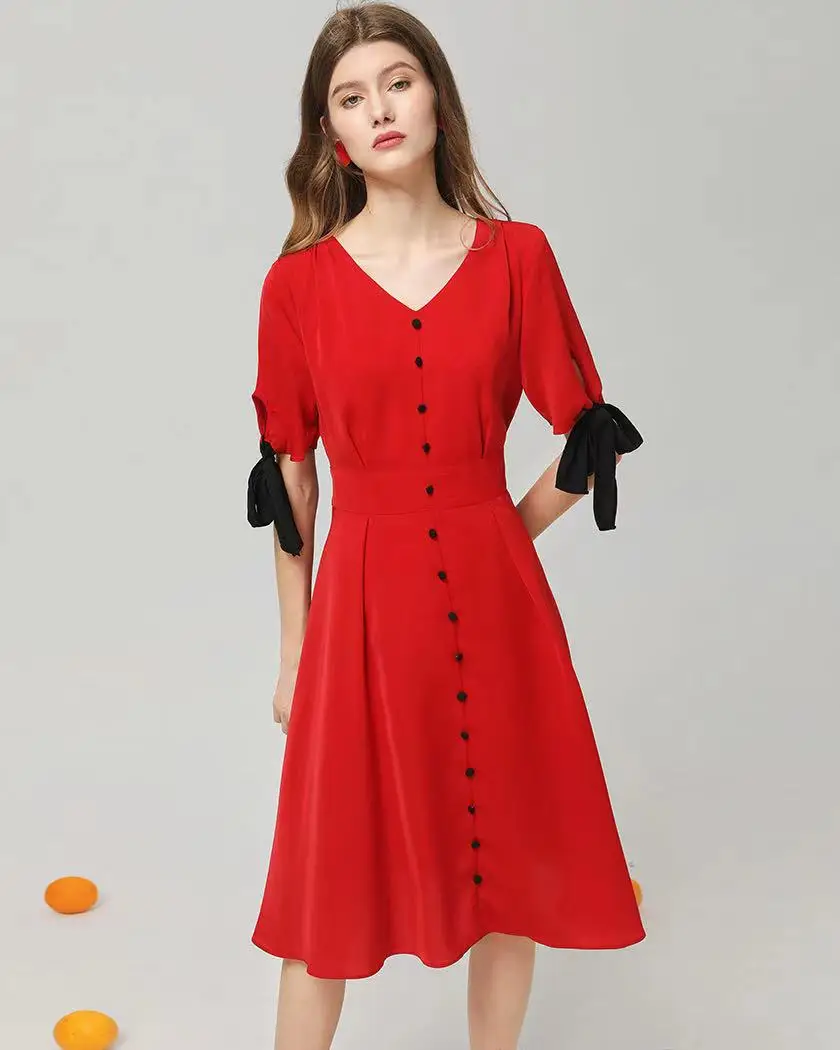 

Women's Elegant Red Pomegranate Lace Dress from A Niche Designer Brand of China