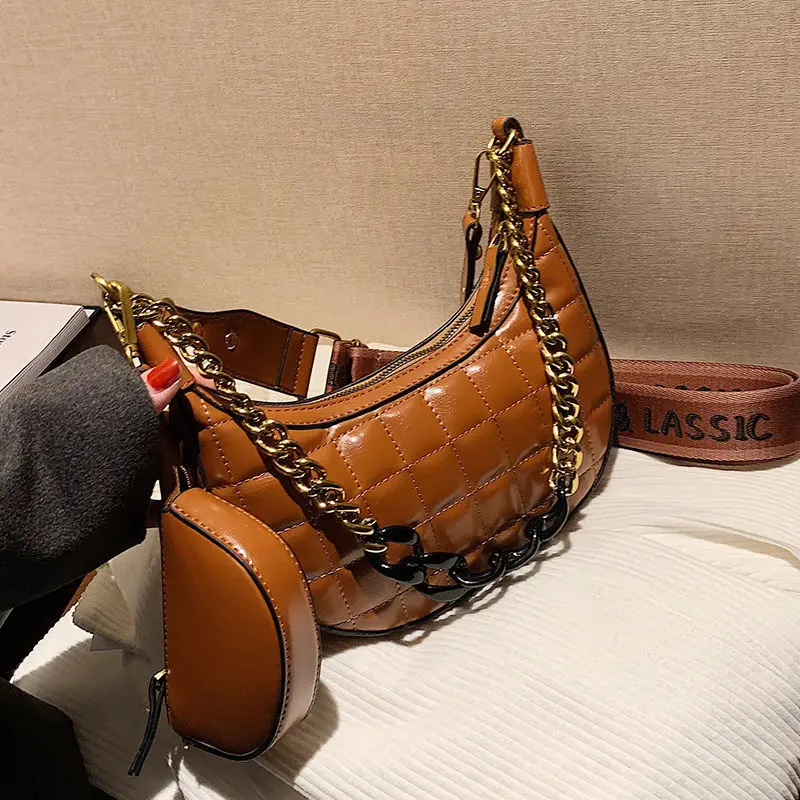 

Net red burst small bag women's bag 2021 new trendy hundred sloping bag small family chain one-shoulder underarm bag