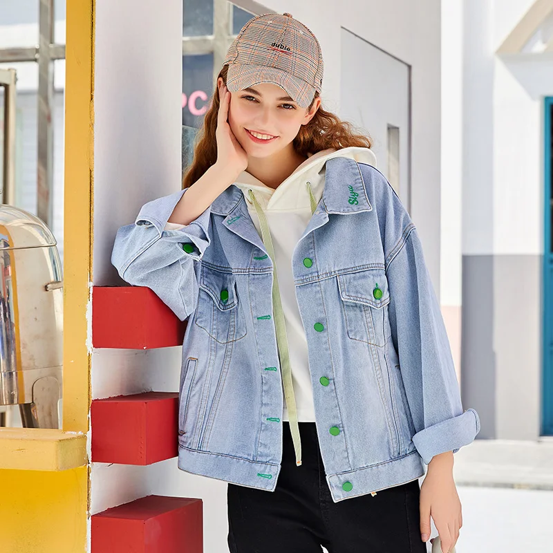 Женская джинсовая куртка на пуговицах базовая винтажная Свободная с длинным