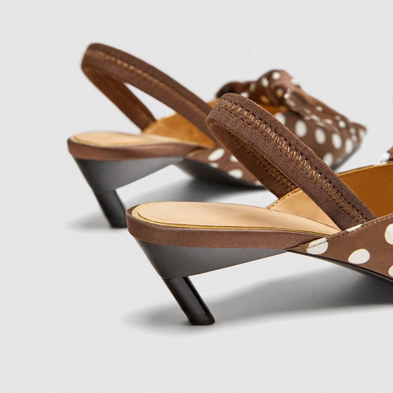 Женские босоножки в горошек без задника на высоком каблуке с бантом котенком и