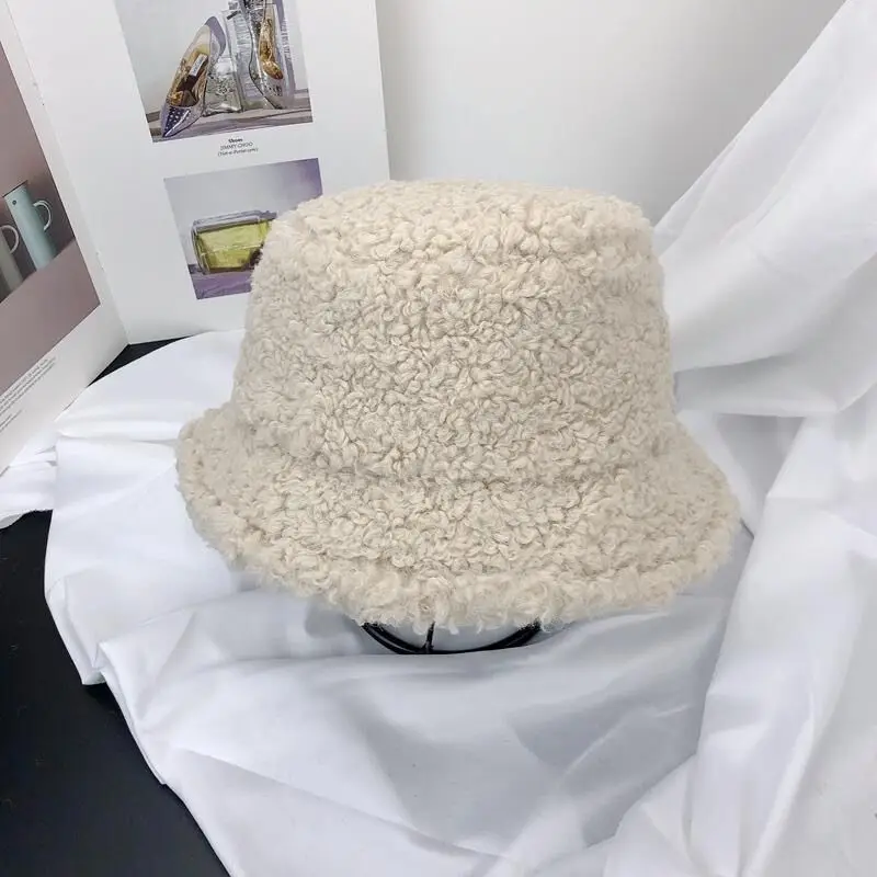

Bucket Hat Winter Women Teddy Velvet Warm Ear Protector Fisherman Hat Accessories Vintage Lamb Velvet Cap Lovely Plush Hats