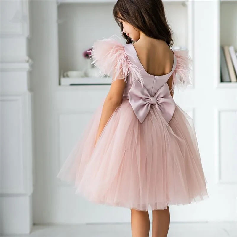 Pink Flower Girl Dresses Feathers Ruffle Sleeves Girls Wedding Party Dress with Big Bow Tulle Birthday Dress Photo Shoot